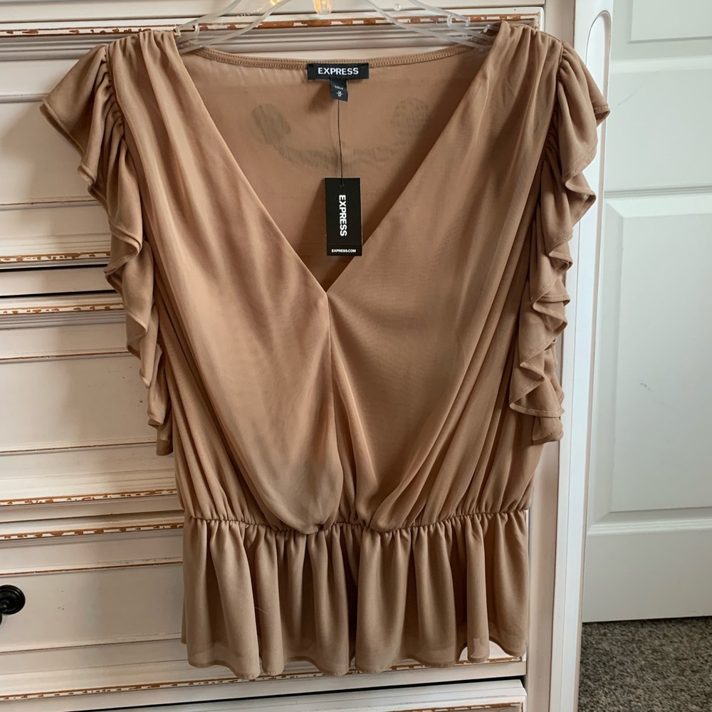 NWT Express Top